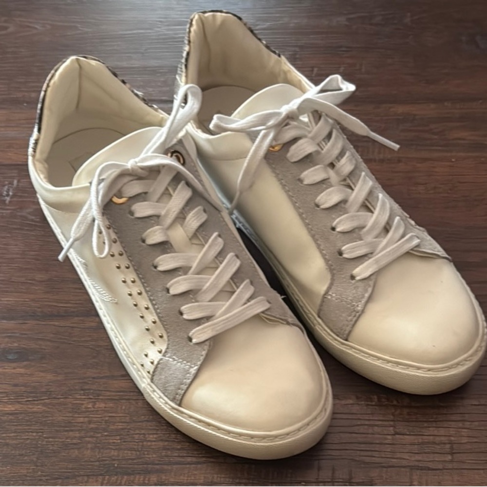 Steve Madden White and Gray Low-Top Sneakers
